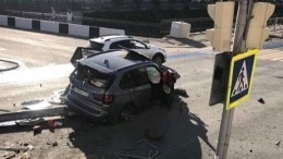Блогер Эрик Давидыч опубликовал фото за рулем BMW, попавшего в ДТП в центре Казани