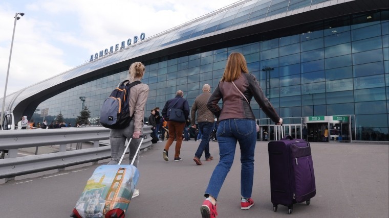 Самолет прервал взлет в Домодедово из-за срабатывания датчика автомата тяги