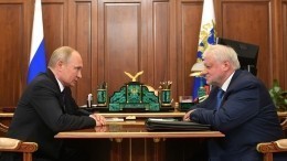 Глава «Справедливой России» предложил Владимиру Путину два пути борьбы с коррупцией