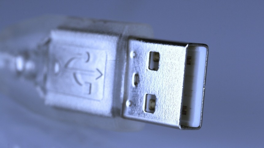 «Парадокс USB»: раскрыта тайна, почему штекер попадает в гнездо со второго раза