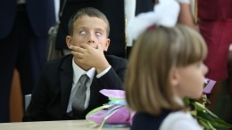 Школьникам в Красноярске подарили похоронный торт: «Это было жутко» — фото