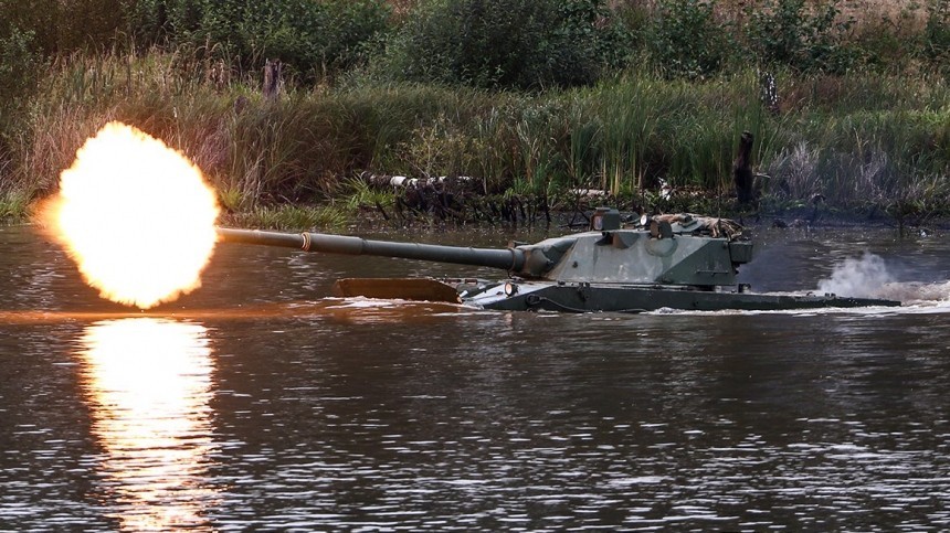 Стихия не помеха: в России создают новый плавающий танк