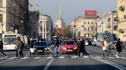 Глава Петербурга намерен увеличить срок эксплуатации дорог до 12 лет