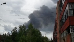Крупный пожар на складе завода «Заря» в Дзержинске — видео