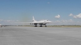 Видео: российские ракетоносцы Ту-160 патрулируют Балтику