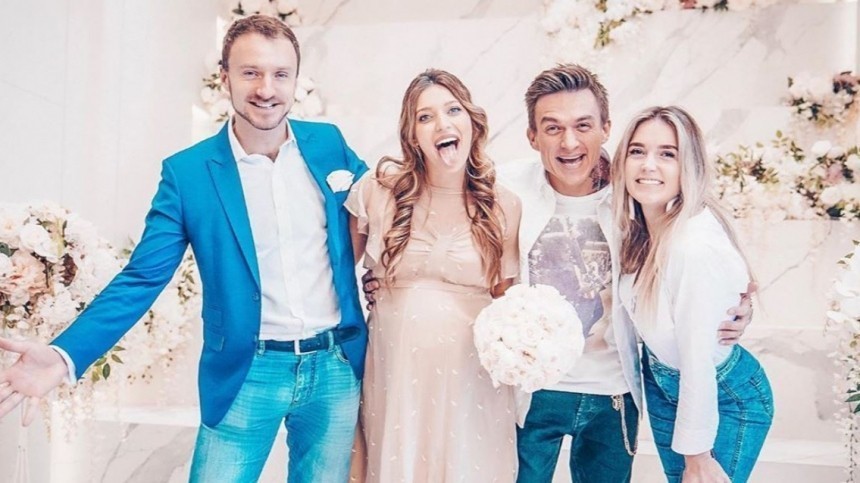Беременная сестра Влада Топалова выходит замуж