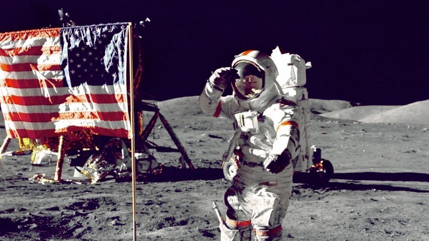Google посвятил новый дудл 50-летию со дня высадки на Луну. А была ли она?