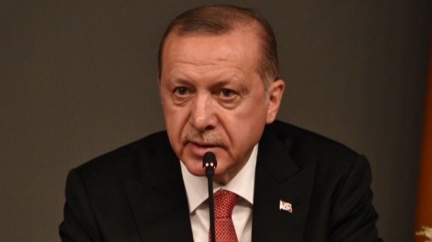 Советник президента Турции опроверг сообщения о смерти Эрдогана
