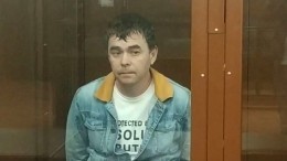 Мужчина, угрожавший взорвать газовый баллон у стен Кремля, осужден на два года