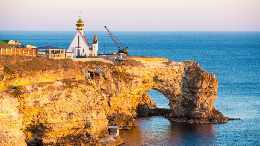 Океанолог назвал самое чистое место для купания в Крыму