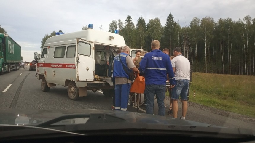 Пять человек, в том числе двое детей погибли в ДТП на Рижском шоссе в Подмосковье