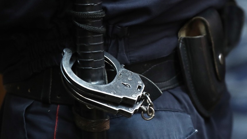 Двухлетнюю девочку до смерти забили в Приморье, задержан 21-летний отчим ребенка
