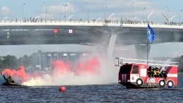 В Финский залив вышли «Титаник» и «Аврора» — видео