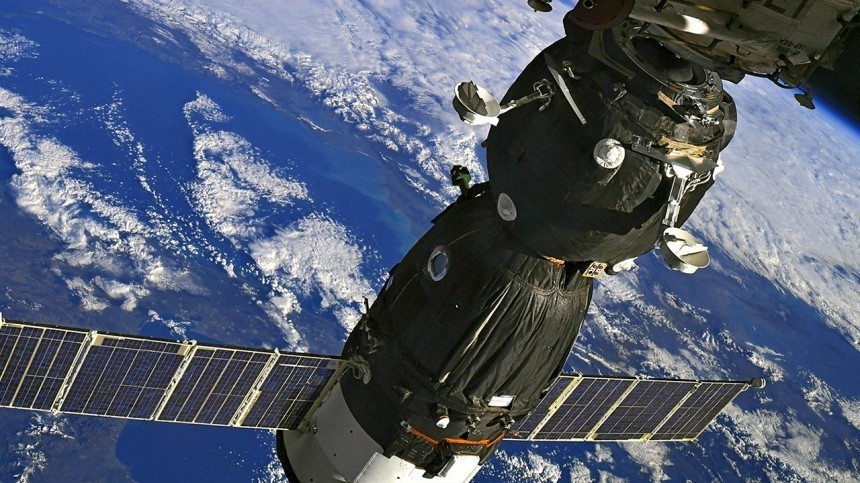 «Роскосмос» разработал «броню» для спутников