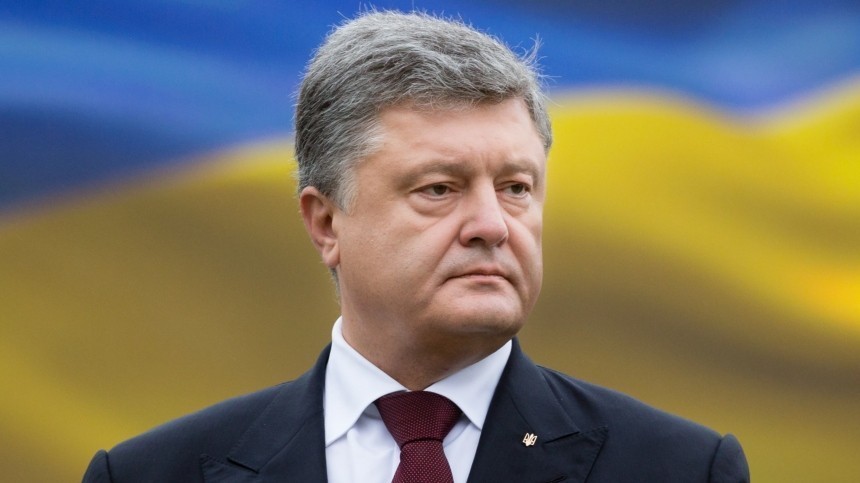 Порошенко пообещал «гордо» поднять украинский флаг над Донецком
