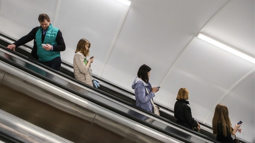 Три новые станции метро откроют в Петербурге 5 сентября