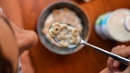 Вредные детские завтраки: эксперты обнаружили в хлопьях токсичные вещества