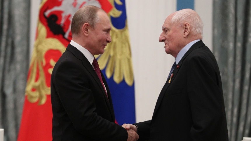 Владимир Путин выразил соболезнования в связи со смертью Марка Захарова