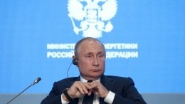 Видео: Путин пошутил по поводу вмешательства РФ в выборы США