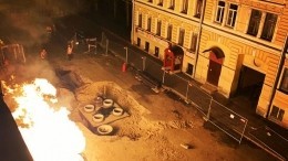 5-tv.ru публикует видео с места взрыва газовой трубы в центре Петербурга