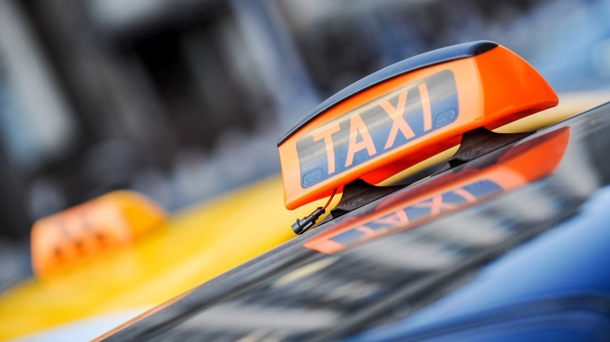 Число пассажиров такси за десятилетие увеличилось в четыре раза
