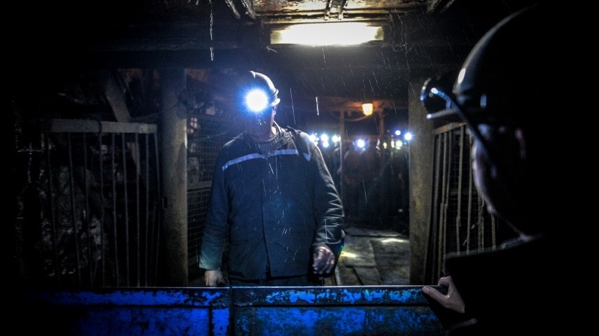 Обрушение породы произошло на шахте в Хакасии: пострадал один человек