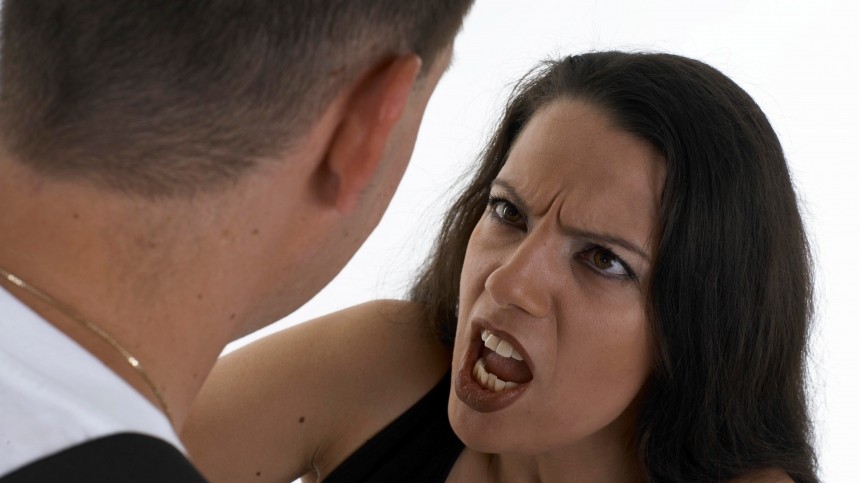 ТОП-7 привычек замужних женщин, которые раздражают их мужей