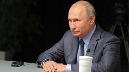 Путин впервые с 2007 года прибыл в Саудовскую Аравию — видео