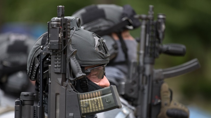 Косовский спецназ с оружием и техникой вторгся в северные районы Сербии