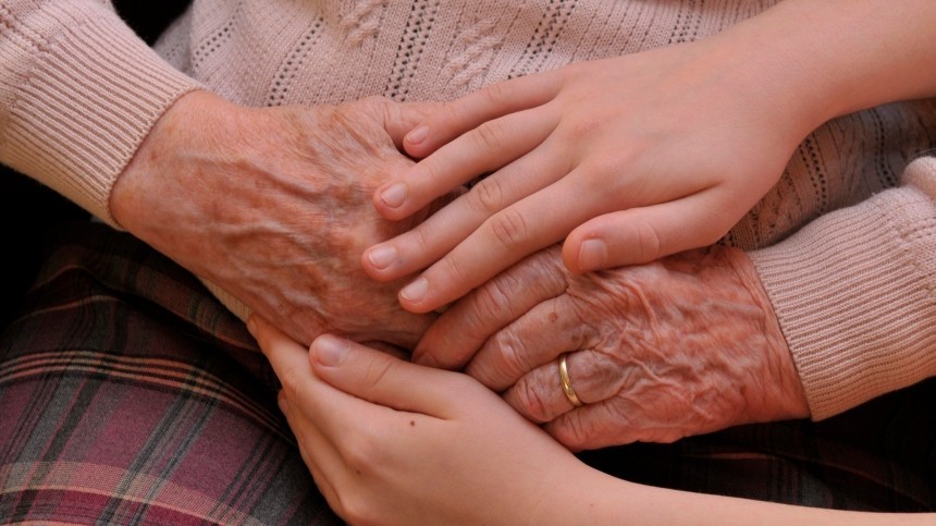 День бабушек и дедушек: Что принято делать 28 октября