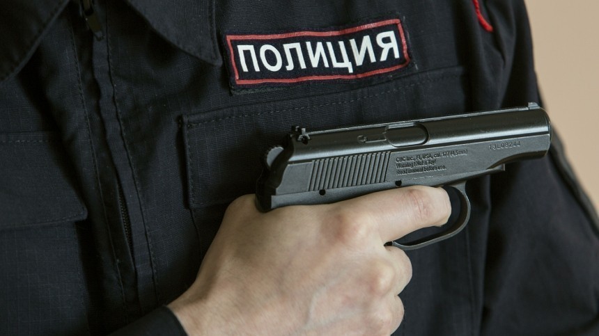 Ребенок получил огнестрельное ранение во время преследования авто полицейскими в Ростовской области