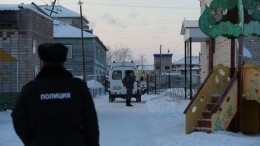 Мужчина ворвался в детский сад и зарезал ребенка в Нарьян-Маре