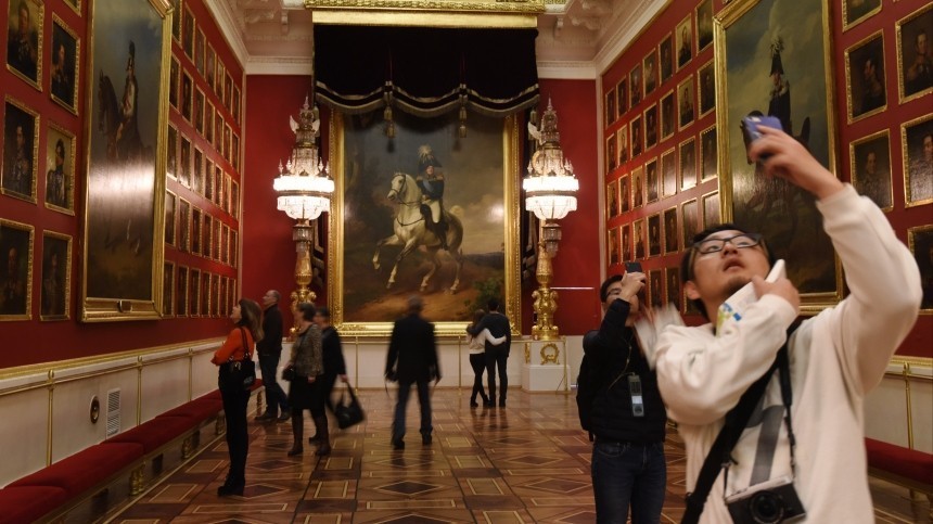Эрмитаж застраховал картину Боттичелли на три миллиона евро