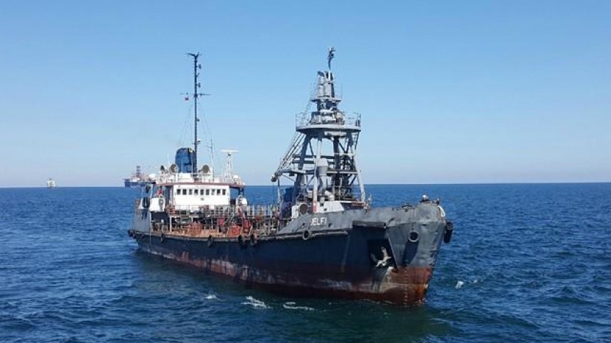 Молдавский танкер терпит бедствие в Одесском заливе