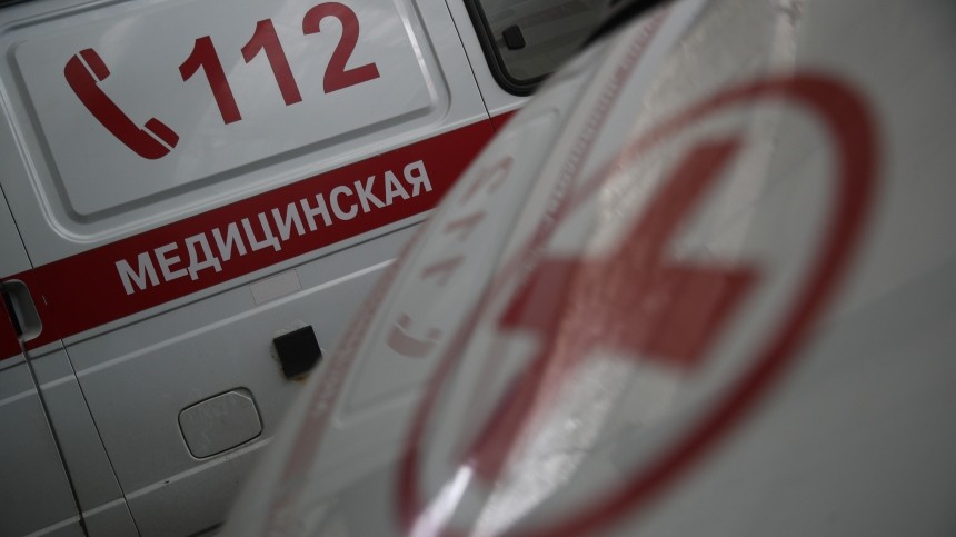 В Петербурге пьяную 13-летнюю школьницу сбил автомобиль