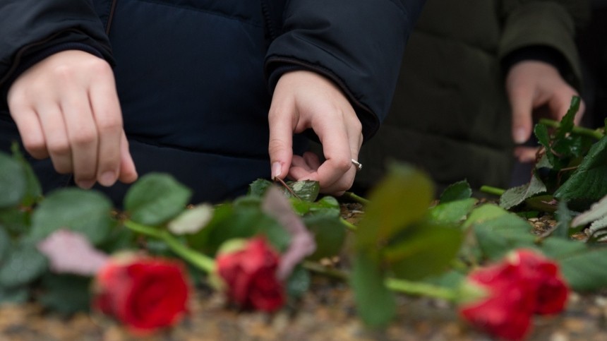 «За правду об украинской агрессии»: в ЛНР почтили память погибших журналистов