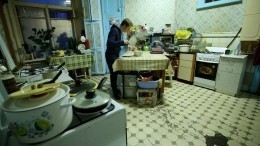 В Госдуму внесли законопроект о запрете курения на кухнях коммунальных квартир