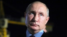 Путину доложили о стрельбе в центре Москвы