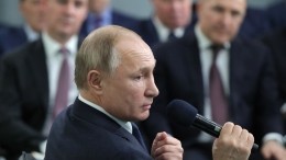 Путин: армия способна защитить Россию в непростых международных условиях