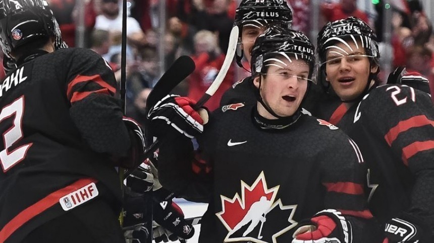 Сборная России уступила Канаде в финальном матче молодежного чемпионата мира по хоккею