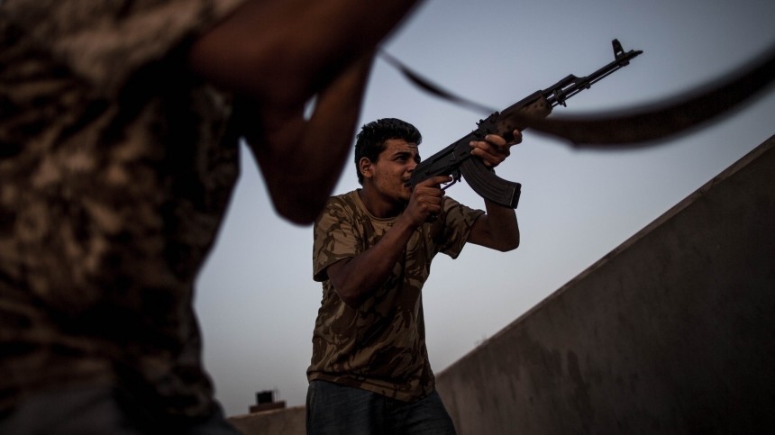 Фельдмаршал Хафтар объявил о прекращении боевых действий в Ливии