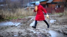 Соединяющая восемь сел в Дагестане дорога превратилась в непроходимое болото