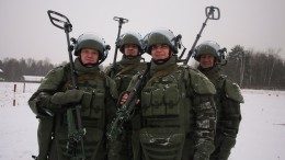 Работники и военнослужащие инженерных войск РФ отмечают профессиональный праздник