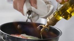 Подсолнечное или оливковое — какое масло полезнее?