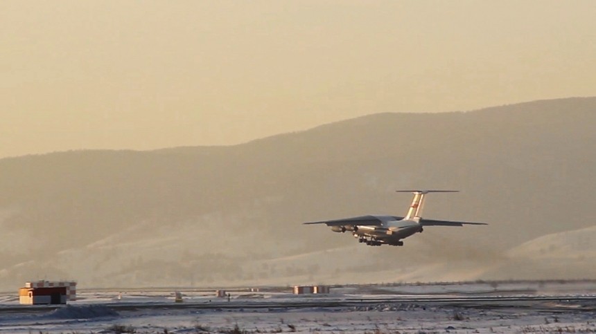 Второй самолет ВКС РФ с 64 пассажирами вылетел из Уханя в Россию