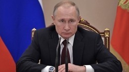 Путин провел первое заседание с новым правительством