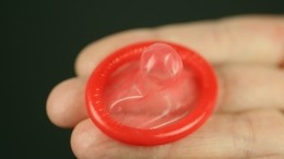 Роскачество обнаружило в презервативах цинк и изопропиловый спирт