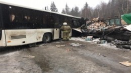 Три человека пострадали и один погиб в ДТП с автобусом в Кемеровской области