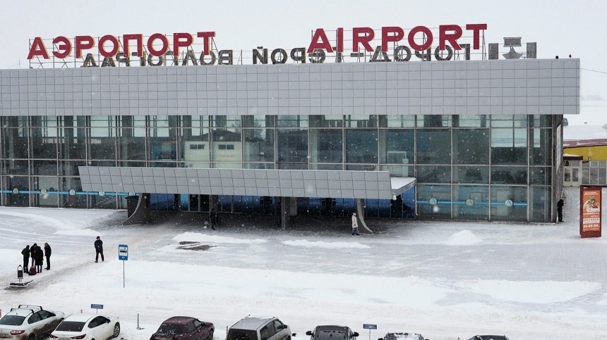 Пассажирка с эпилепсией прервала полет из Азербайджана в Москву