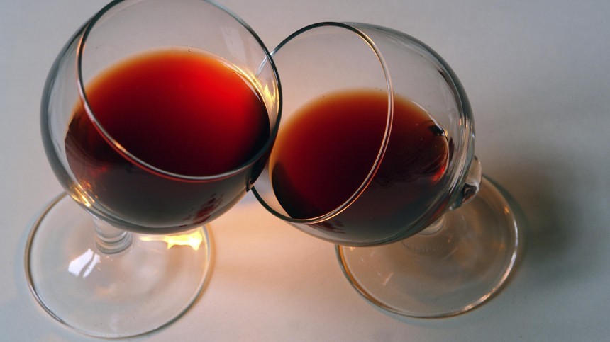 Можно ли вина в пост. Вино для Евхаристии. Причастное вино. Красное вино»Причастие». Причастие вино или сок.
